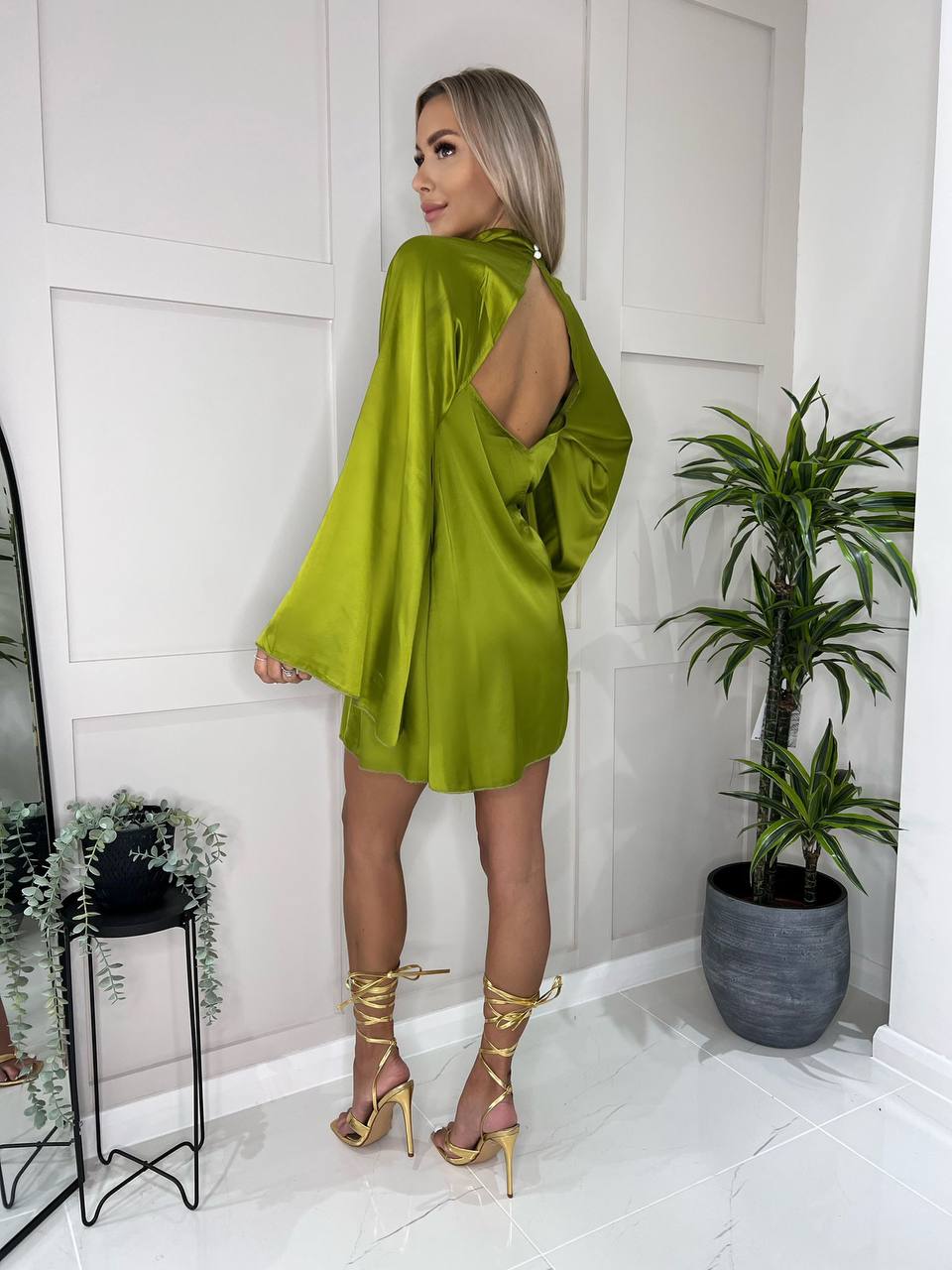 Altair in Green